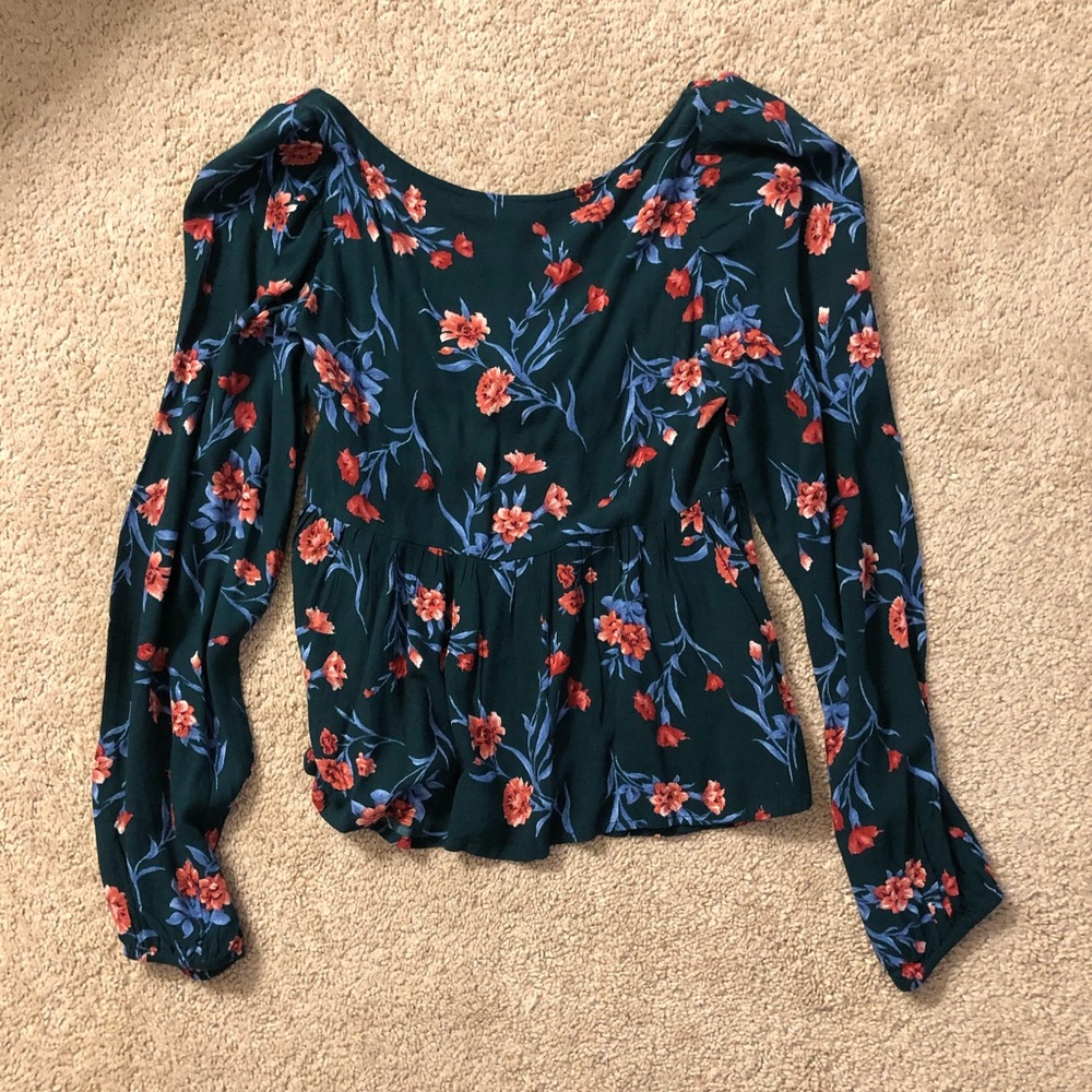 Tie Front American Eagle Top - Picture 7 of 9